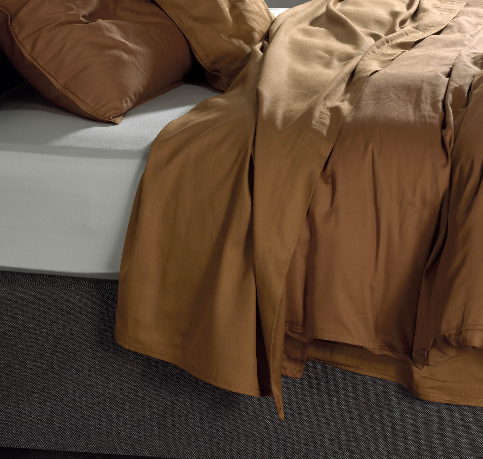 Zo Home laken Satinado Cognac Brown satijn