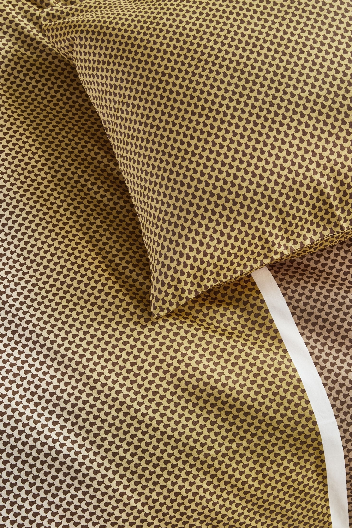 Beddinghouse Dekbedovertrek Satijn Elvi - Goud