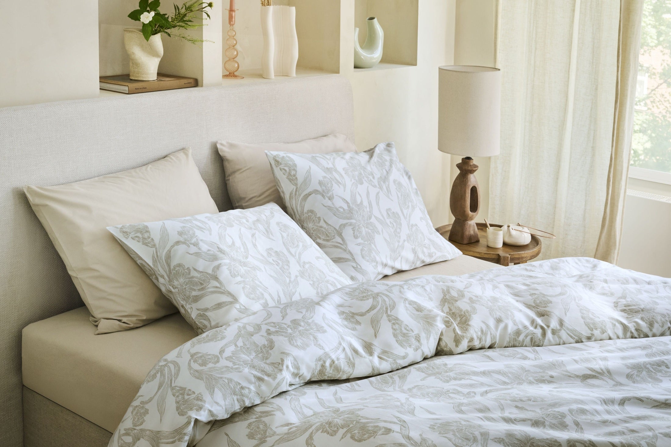 Beddinghouse Dekbedovertrek Satijn Irys - Zand