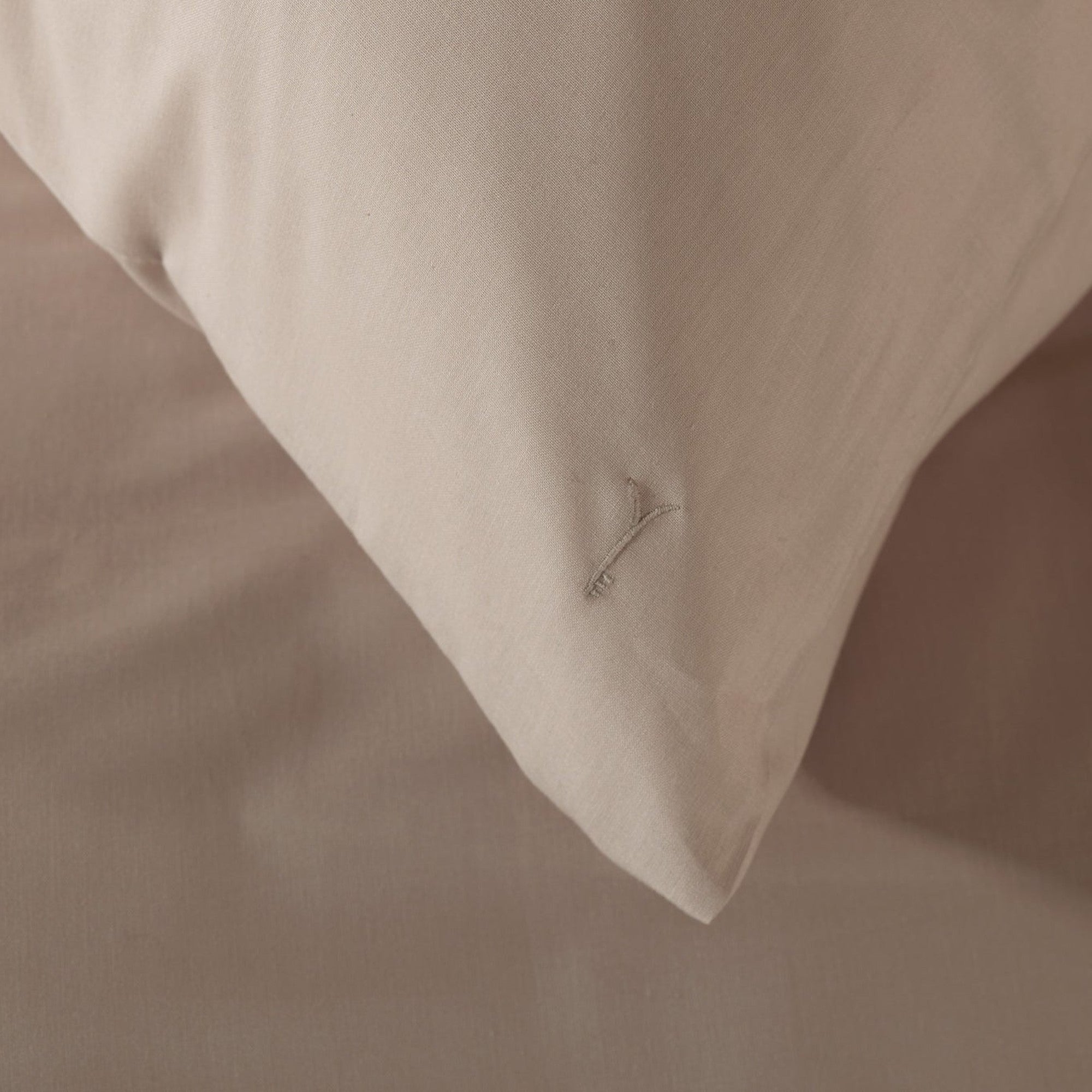 Yellow dekbedovertrek Suite Casablanca Dollar Sand katoen