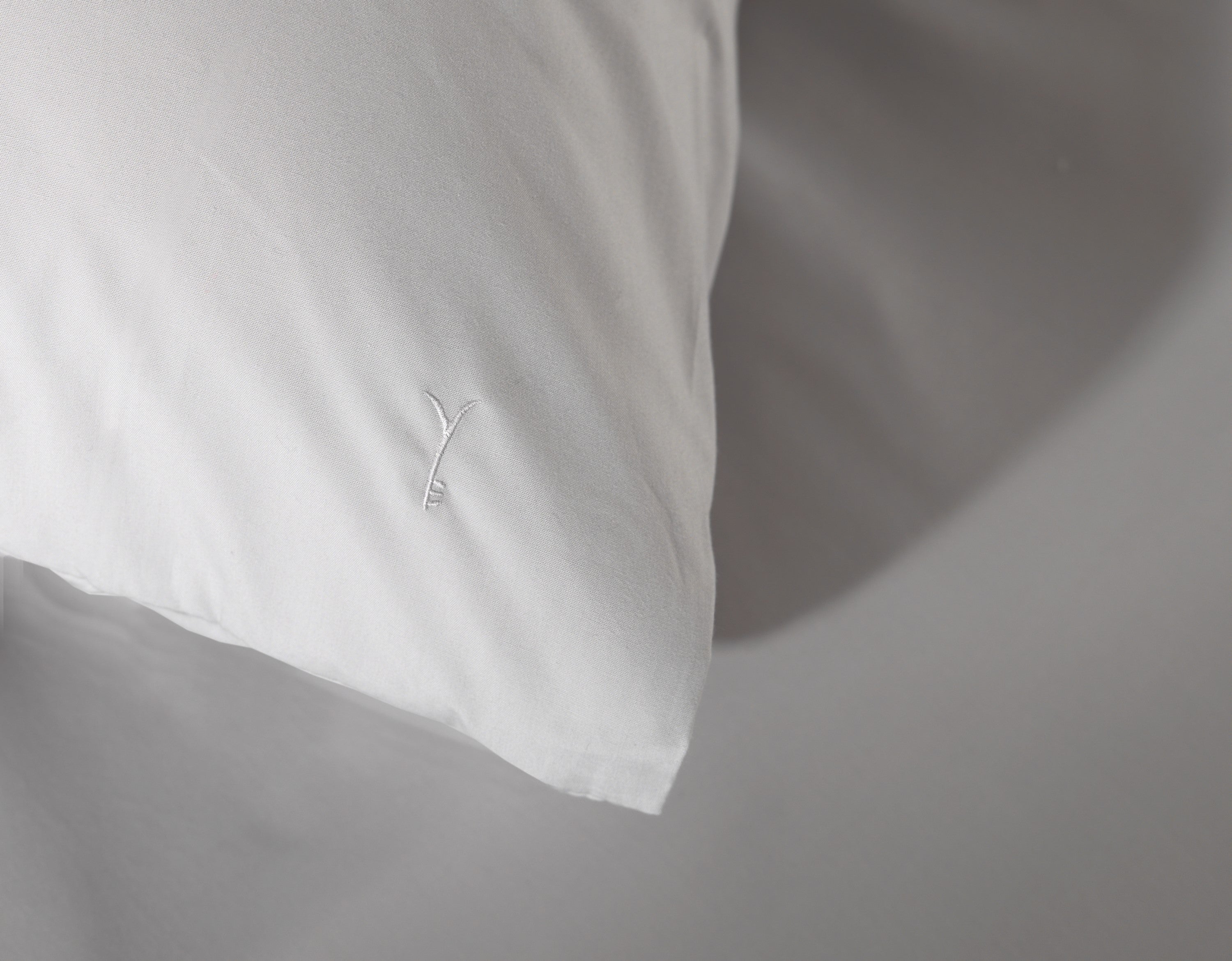 Yellow dekbedovertrek Suite Mumbai Vaporous Grey katoen percale