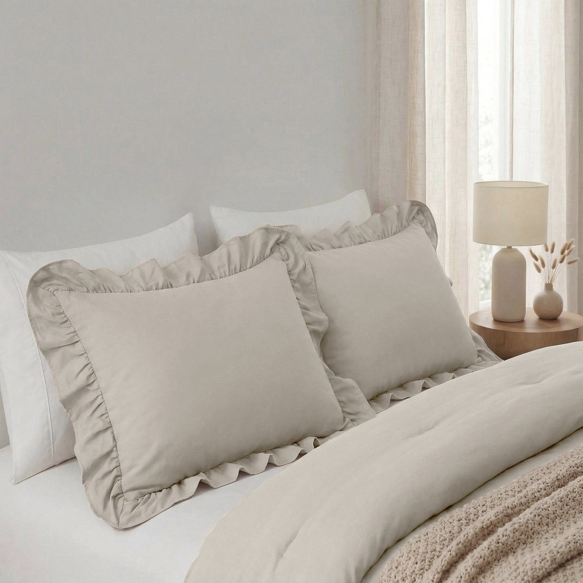 Sleeptime lazy dekbed Ruffles Taupe/Grijs
