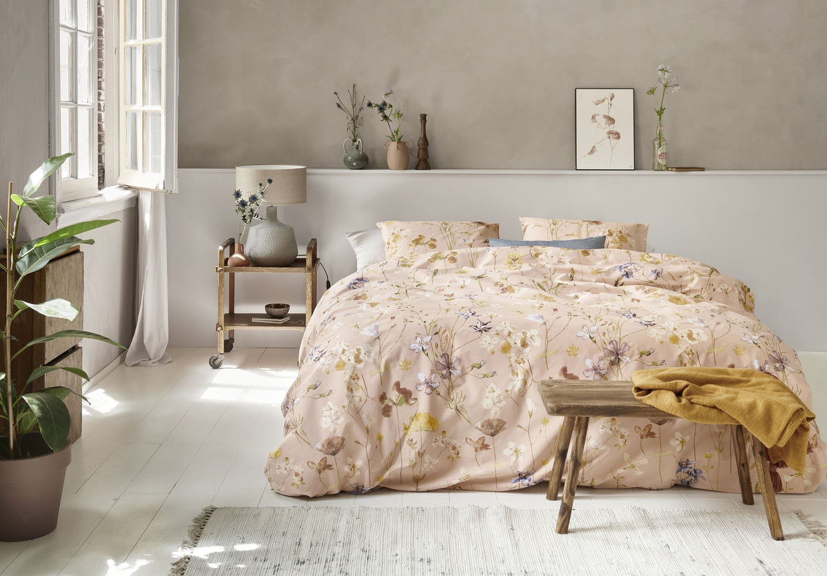 Ariadne at Home Dekbedovertrek Flanel Soft Flowers Nude