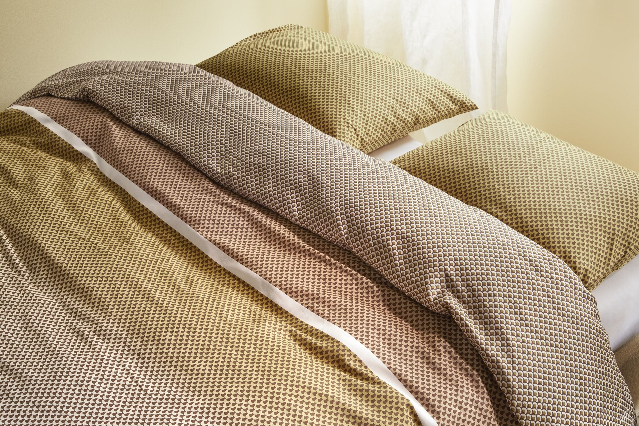 Beddinghouse Dekbedovertrek Satijn Elvi - Goud